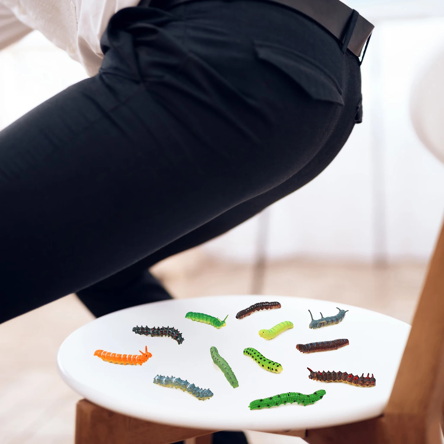12 szt. Modeli Owadów Gąsienic – Prank Toys recenzja i cena